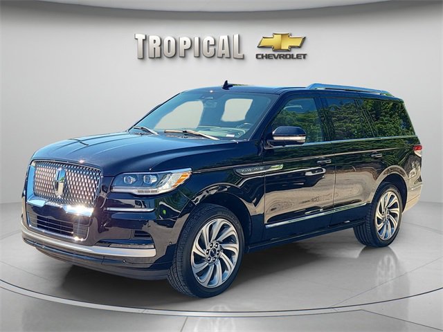 2023 Lincoln Navigator Reserve's photo