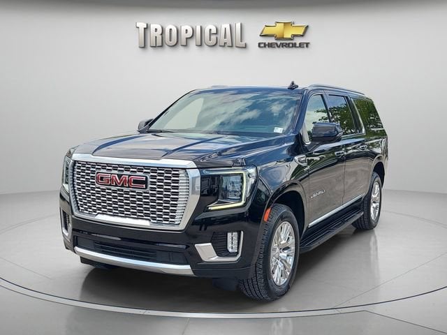 2024 GMC Yukon Denali AWD's photo