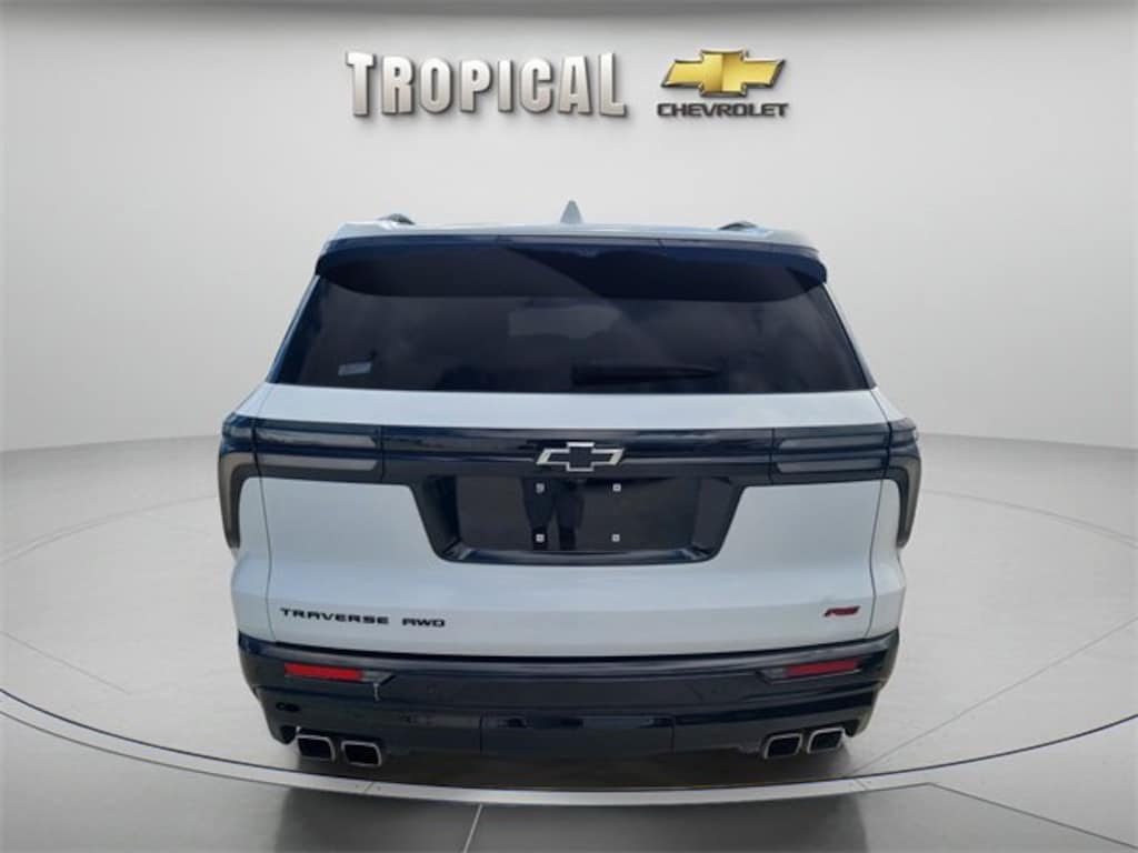 Used 2024 Chevrolet Traverse RS SUV