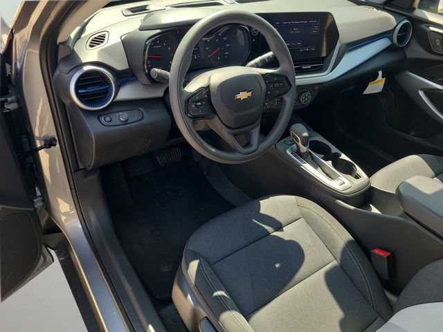 2026 Chevrolet Trax LS - Photo 18