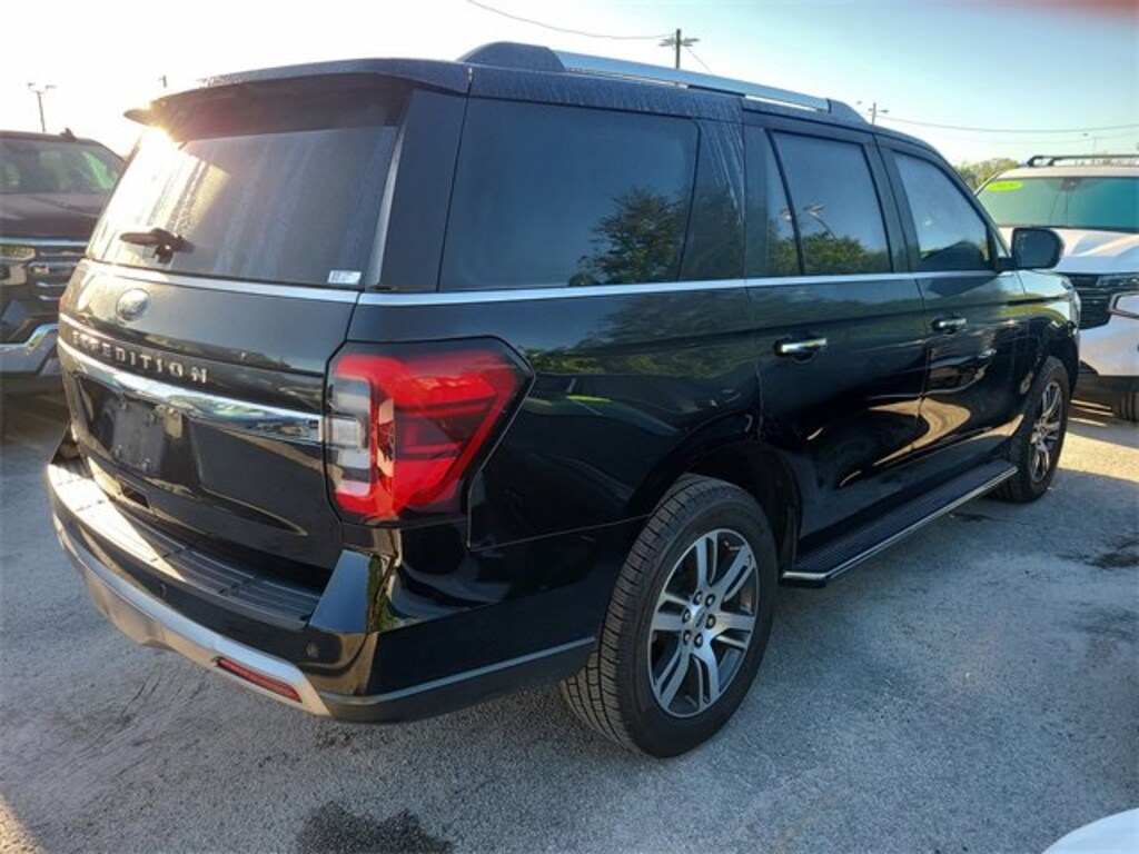 Used 2022 Ford Expedition Limited