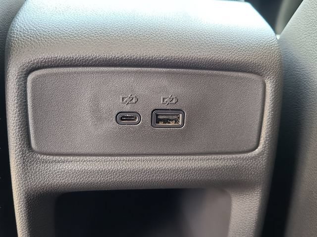 2026 Chevrolet Trax LT - Photo 15