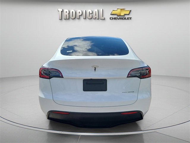 2023 Tesla Model Y Long Range photo 4