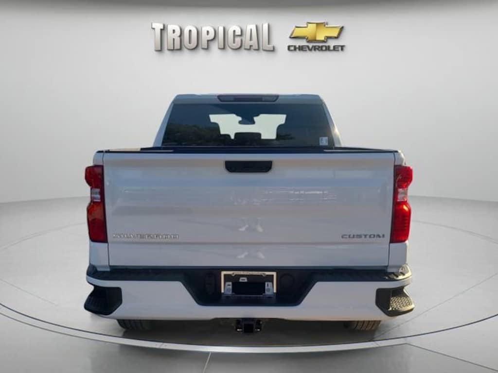 New 2026 Chevrolet Silverado 1500 Custom Truck