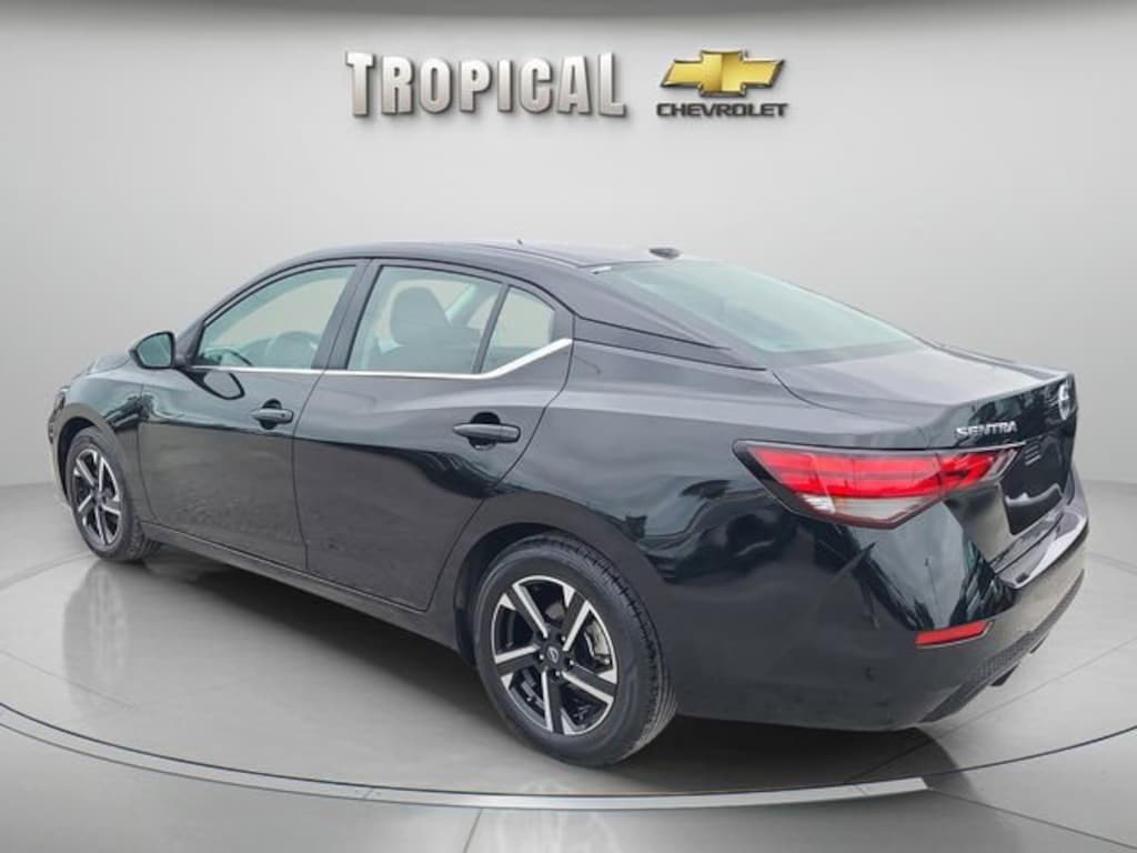 Used 2024 Nissan Sentra SV