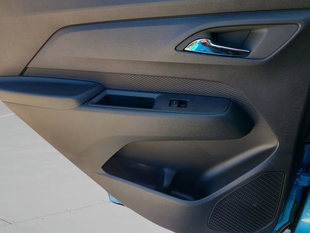 2027 Chevrolet Bolt RS - Photo 15
