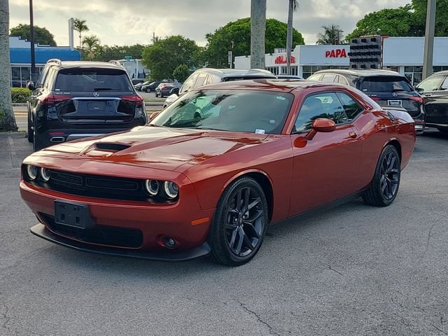 2022 Dodge Challenger GT Auto's photo