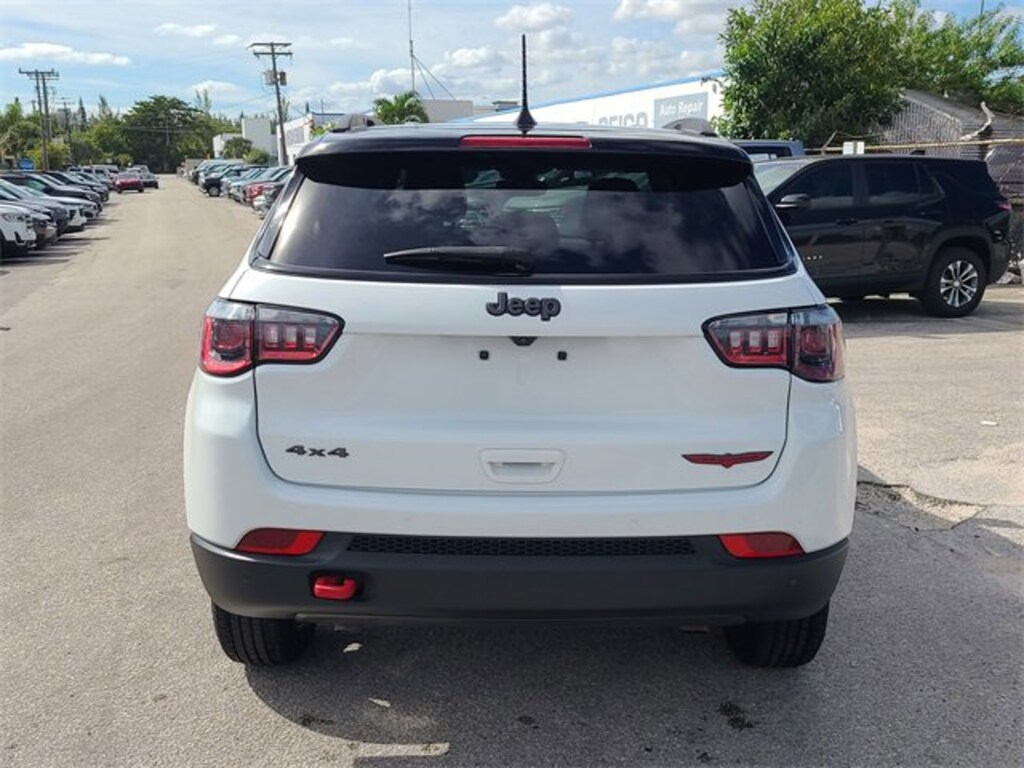 Used 2023 Jeep Compass Trailhawk