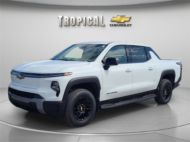 2026 Chevrolet Silverado EV LT's photo