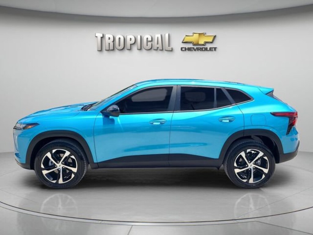 Used 2025 Chevrolet Trax 1RS SUV