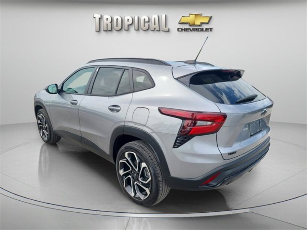 Used 2024 Chevrolet Trax 2RS SUV