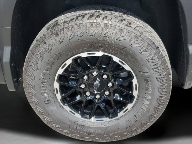2026 Chevrolet Silverado EV Trail Boss - Photo 10