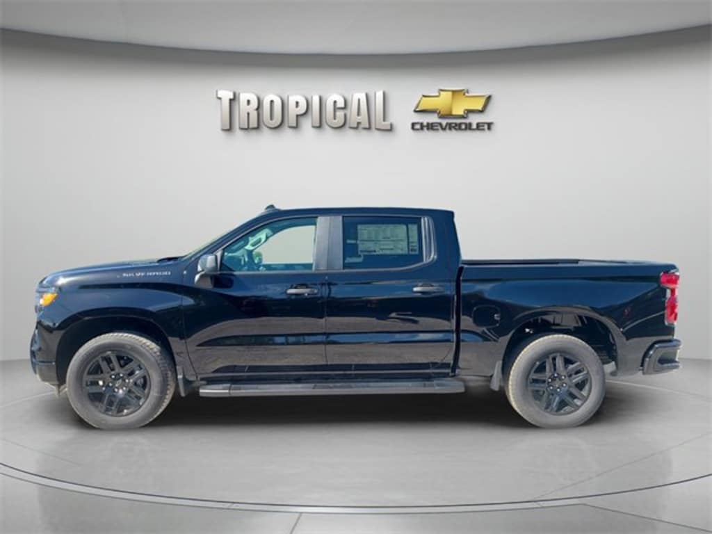 New 2026 Chevrolet Silverado 1500 Custom Truck