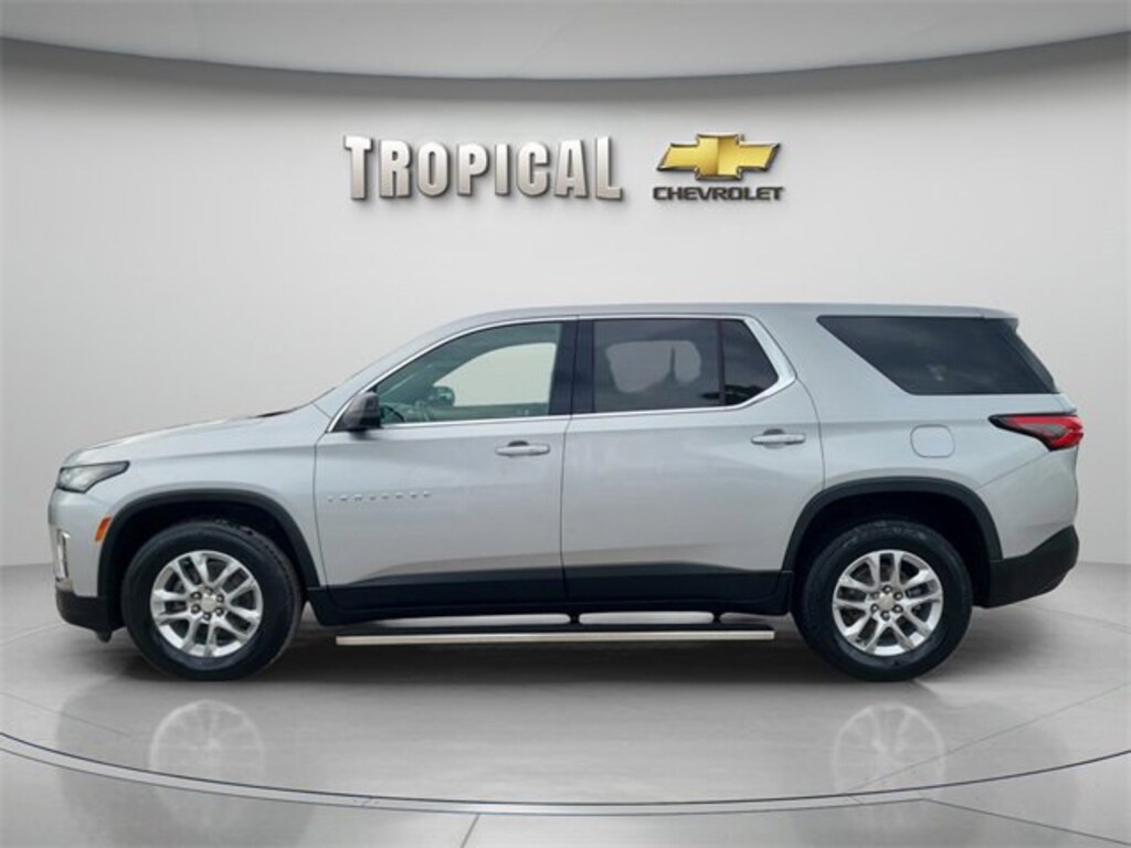 Used 2022 Chevrolet Traverse LS SUV