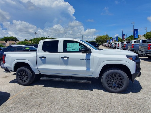 2026 Chevrolet Colorado Work Truck photo 4
