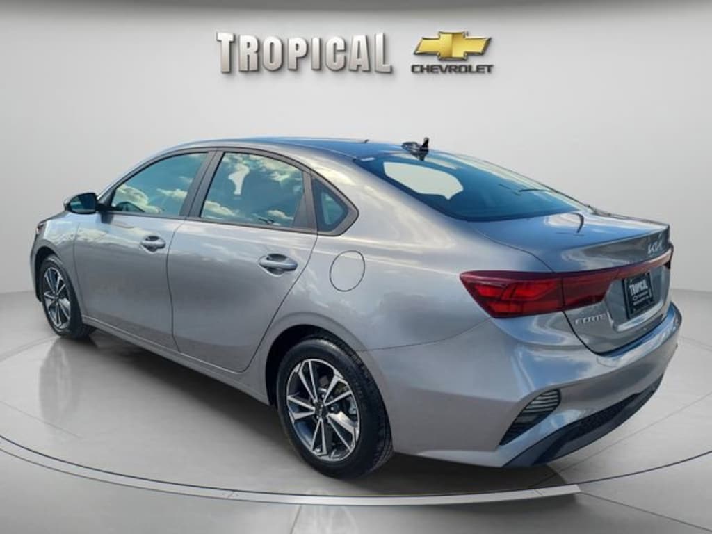 Used 2024 Kia Forte LXS