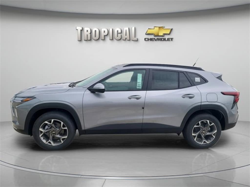 New 2026 Chevrolet Trax LT SUV