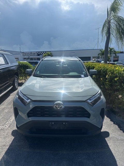 Used 2022 Toyota RAV4 XLE with VIN 2T3P1RFV3NW294211 for sale in Northfield, Minnesota