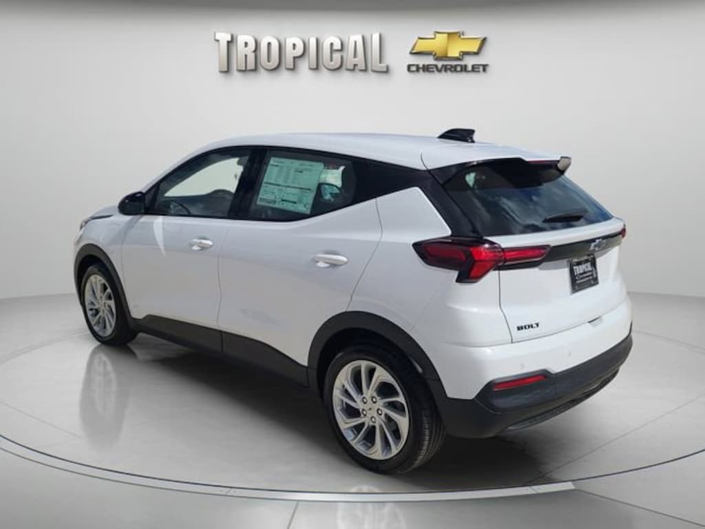 New 2027 Chevrolet Bolt LT SUV