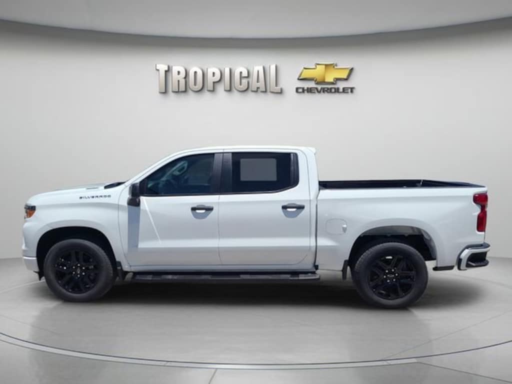 New 2026 Chevrolet Silverado 1500 Custom Truck