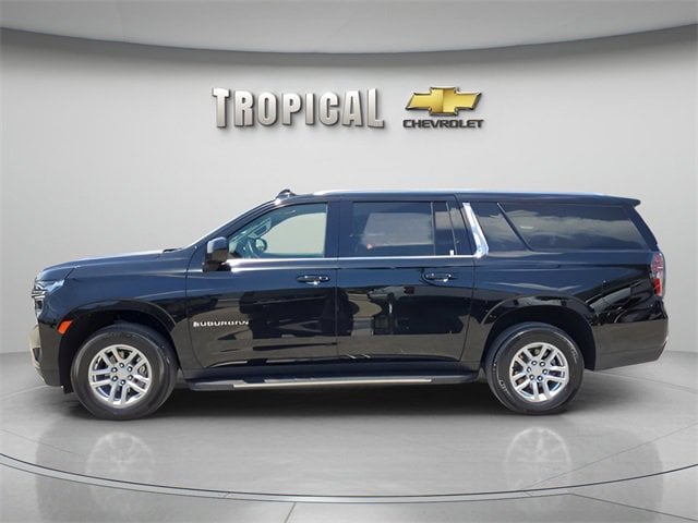 Used 2023 Chevrolet Suburban LT with VIN 1GNSCCKD9PR258015 for sale in Miami, FL