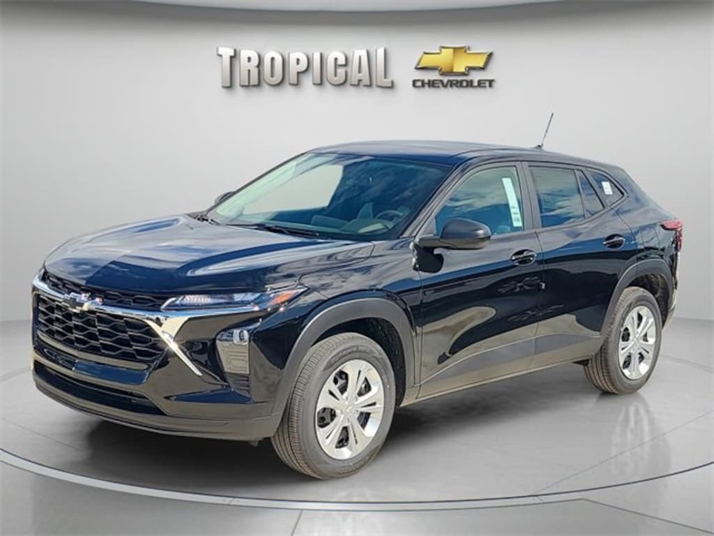 New 2026 Chevrolet Trax LS SUV