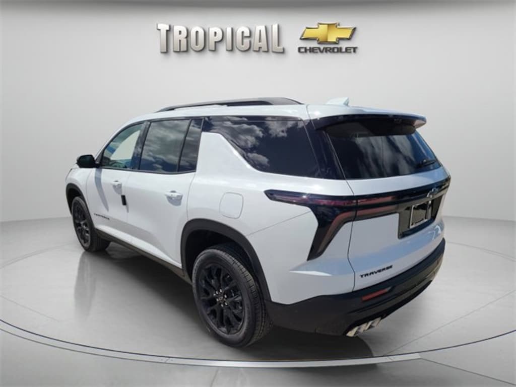 New 2026 Chevrolet Traverse LT SUV