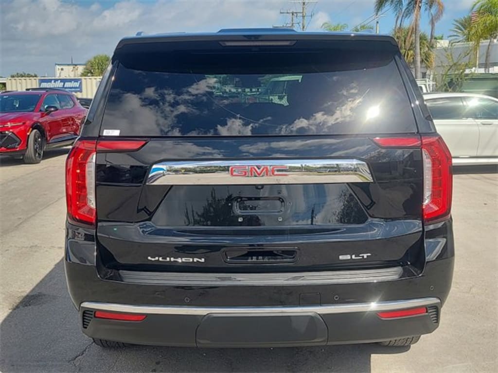 Used 2023 GMC Yukon XL SLT SUV
