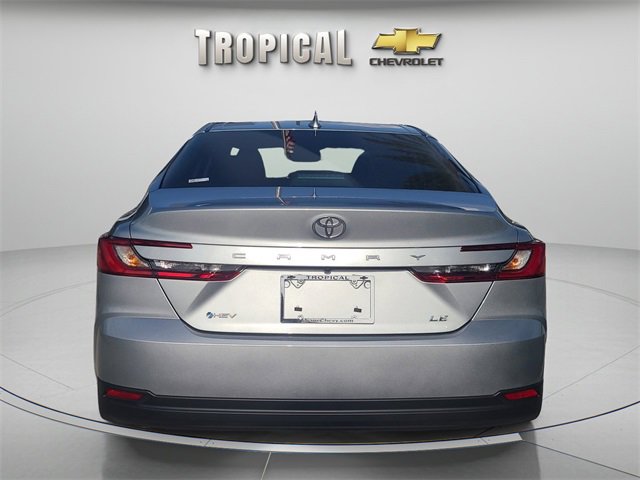 2025 Toyota Camry LE photo 4