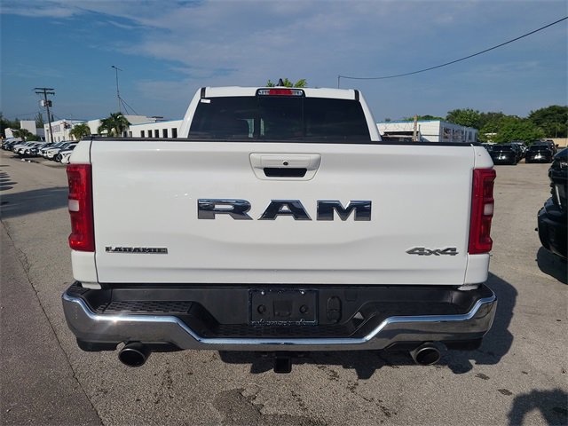 2025 Ram 1500 Laramie photo 4