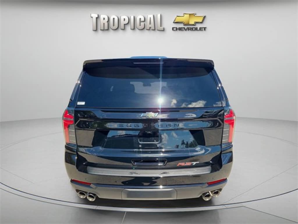 Used 2025 Chevrolet Suburban RST SUV