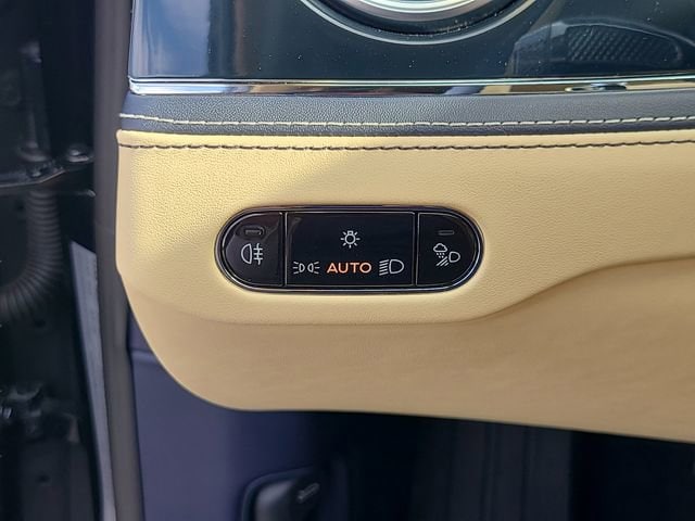 2021 Bentley Flying Spur Base - Photo 27