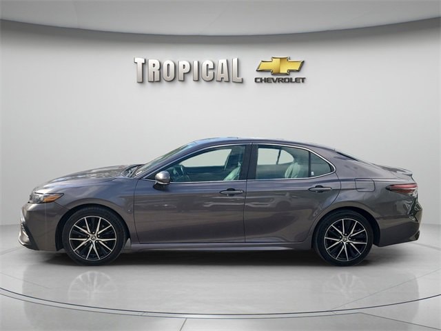 Used 2023 Toyota Camry SE with VIN 4T1G11AK2PU736874 for sale in Miami Shores, FL