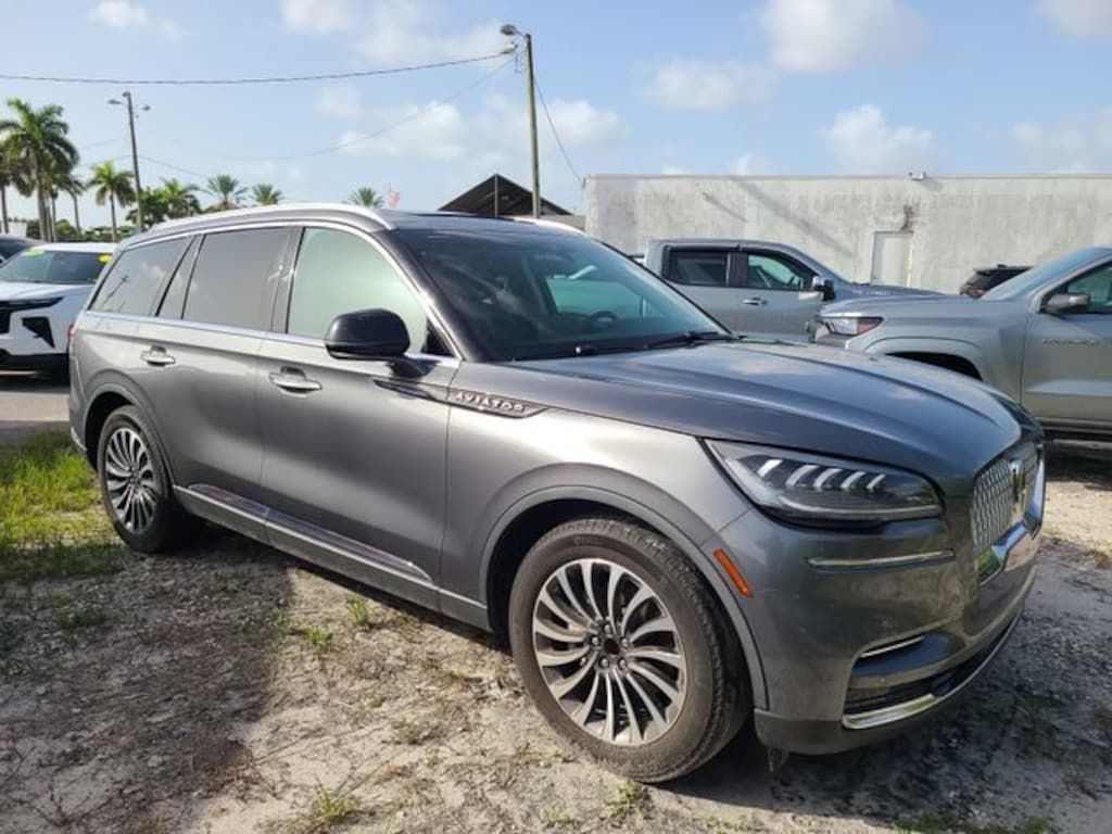 Used 2023 Lincoln Aviator Standard