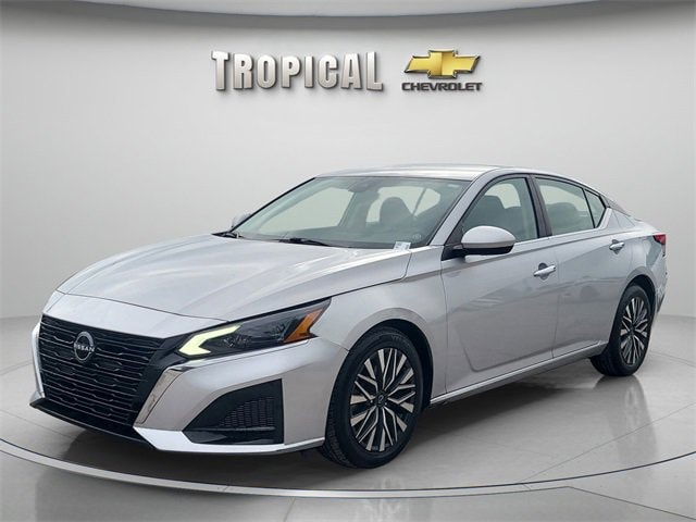 2023 Nissan Altima SV