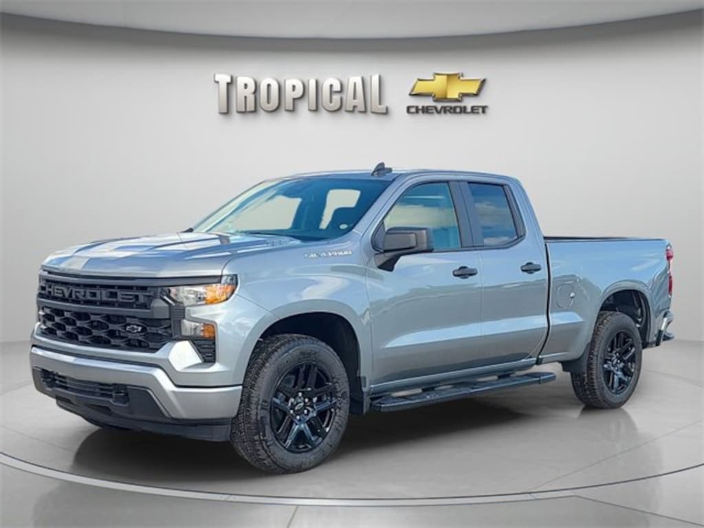 New 2026 Chevrolet Silverado 1500 Custom Truck