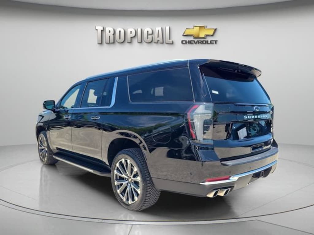 Used 2025 Chevrolet Suburban High Country SUV
