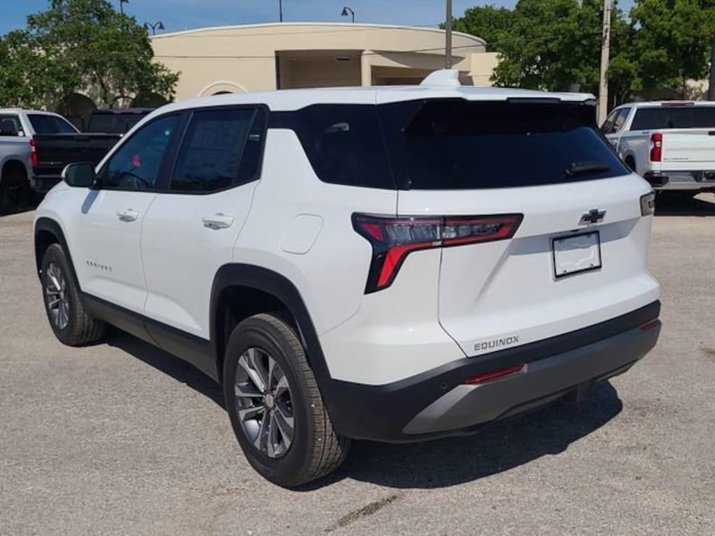 New 2026 Chevrolet Equinox LT SUV