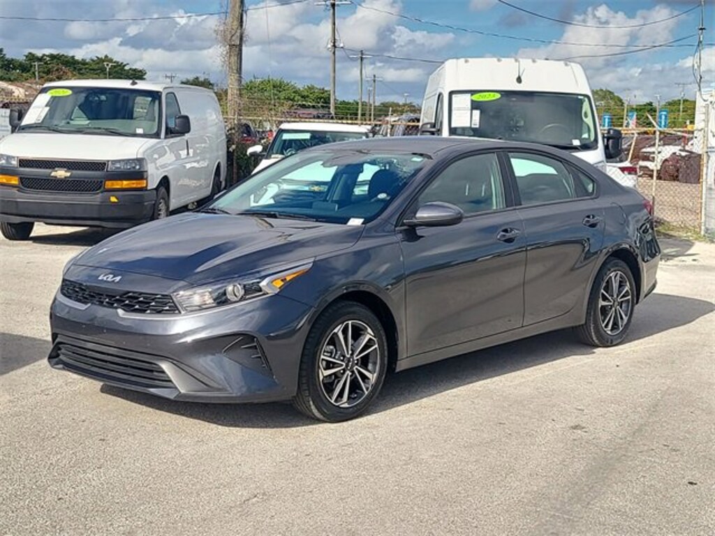 Used 2024 Kia Forte LXS