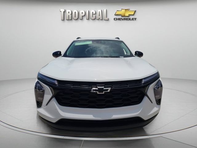 2026 Chevrolet Trax LT - Photo 8