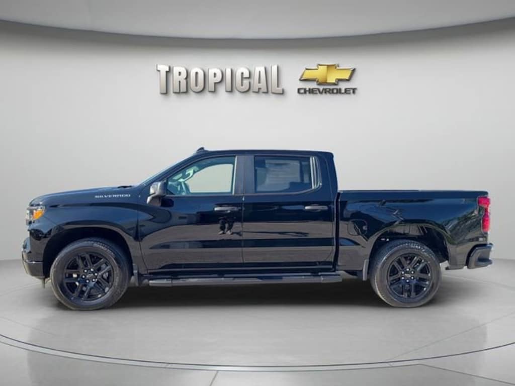 New 2026 Chevrolet Silverado 1500 Custom Truck