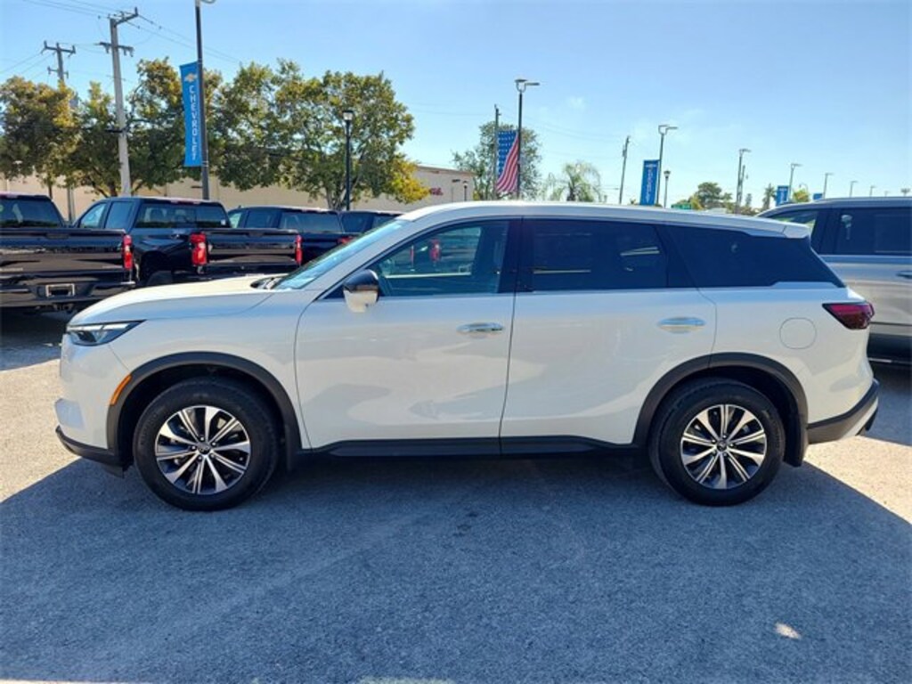 Used 2024 INFINITI QX60 Pure