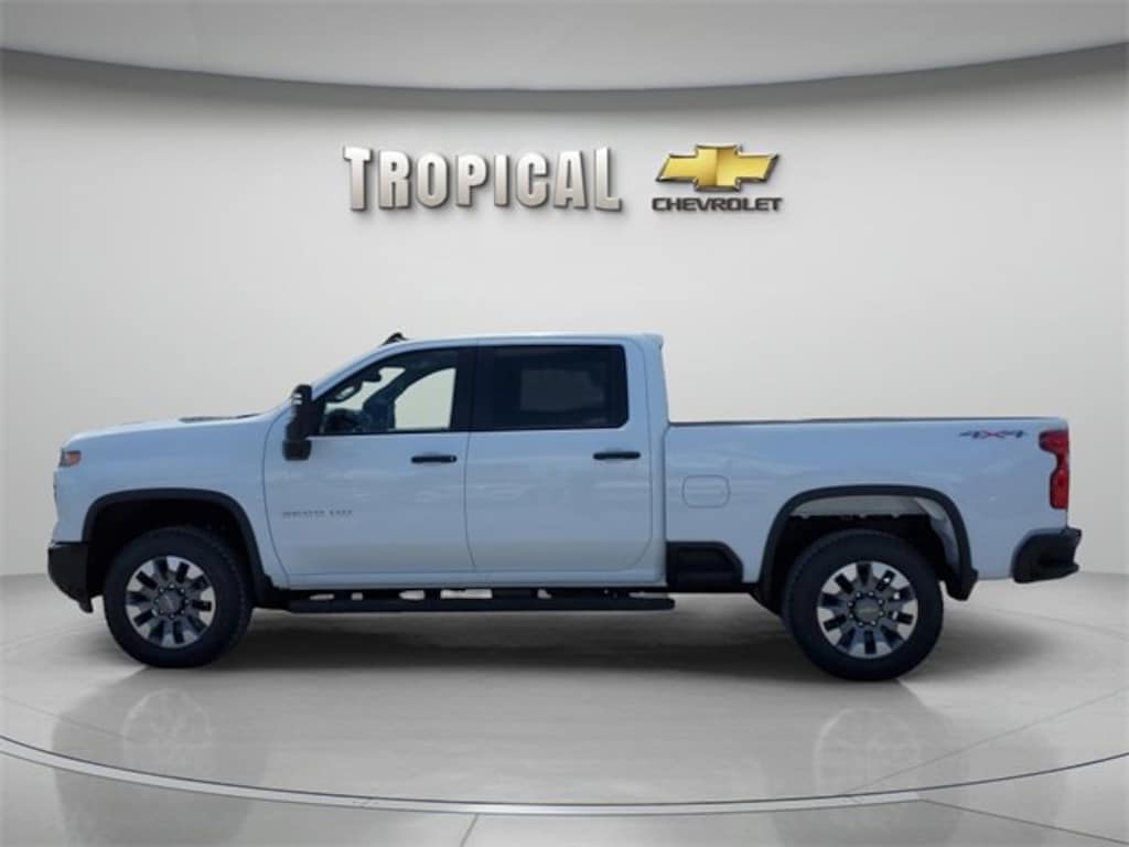 New 2025 Chevrolet Silverado 2500 HD Custom Truck
