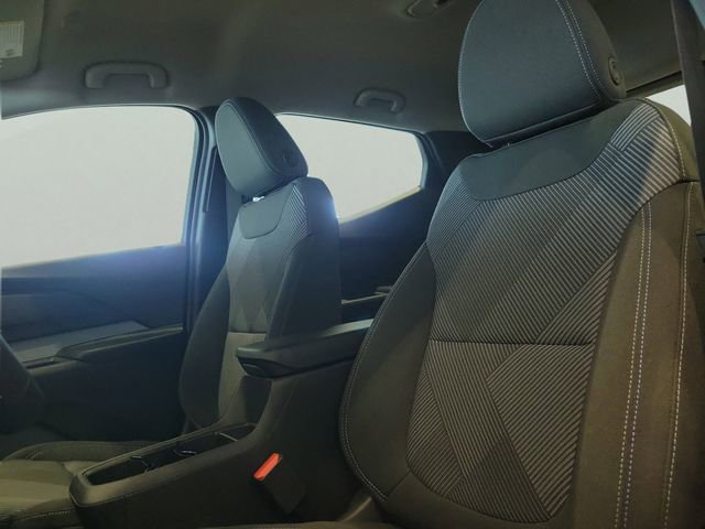 2027 Chevrolet Bolt LT - Photo 18