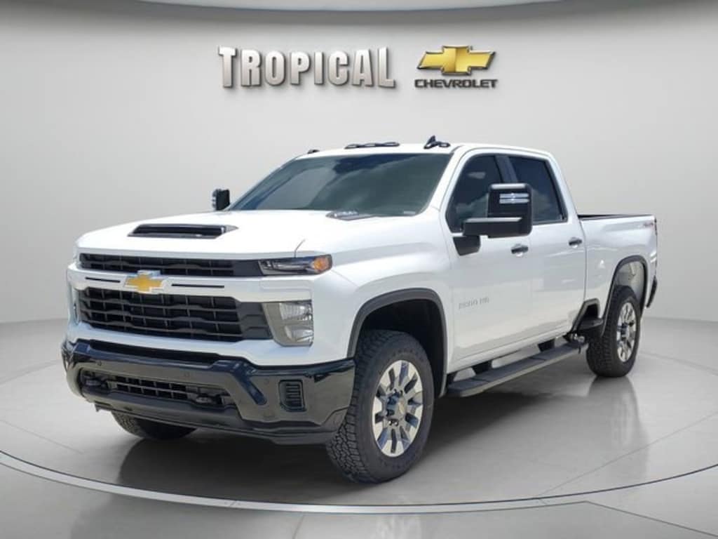 Used 2025 Chevrolet Silverado 2500 HD Custom Truck