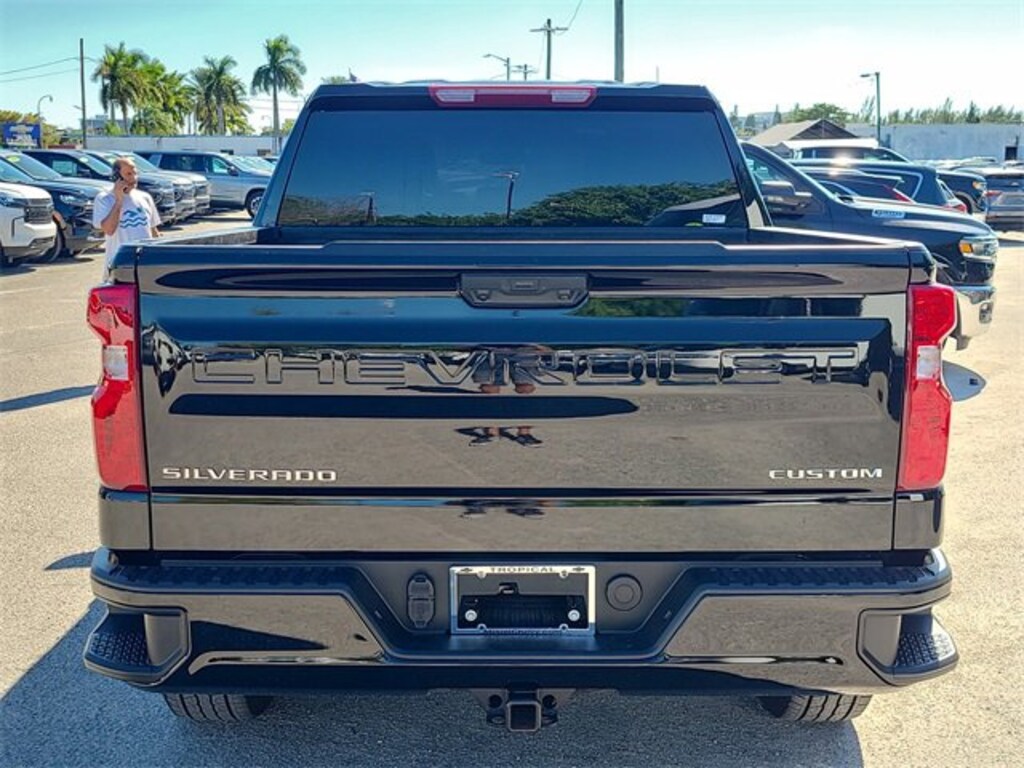 Used 2025 Chevrolet Silverado 1500 Custom Truck