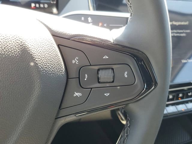 2027 Chevrolet Bolt RS - Photo 24