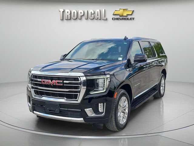 2023 GMC Yukon 4WD SLT's photo