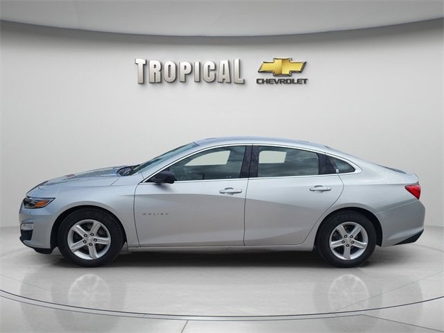 Used 2020 Chevrolet Malibu 1LS with VIN 1G1ZB5ST0LF001343 for sale in Miami Shores, FL