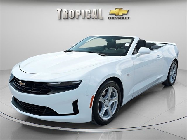 Used 2023 Chevrolet Camaro 1LT with VIN 1G1FB3DS6P0137741 for sale in Miami, FL